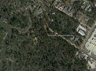 935 W 8th Ave, Covington, LA 70433