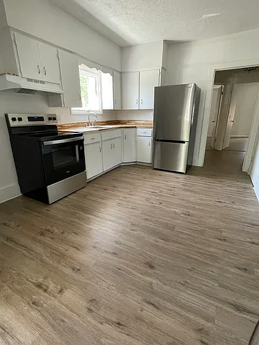 387 W Monroe St #3 Photo 1