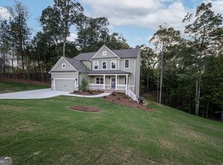 1086 Hawthorn Ct, Loganville, GA 30052
