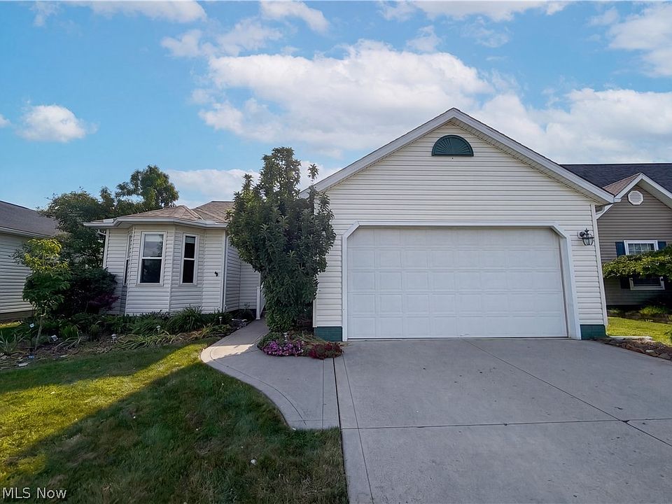 1st image of 6016 W Breezeway Dr