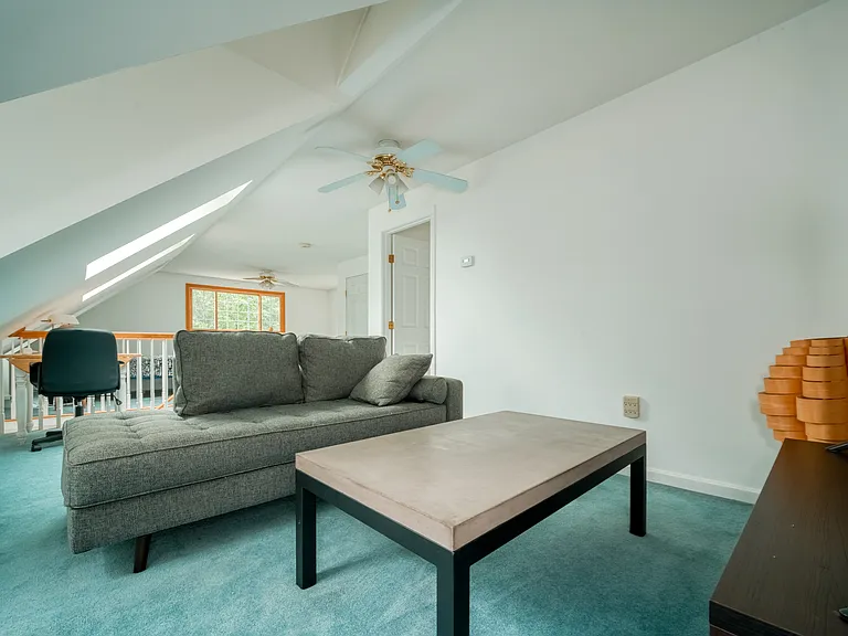 7 Magnolia Dr — Photo 8