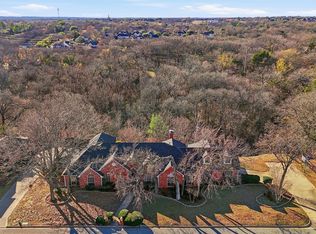 2210 Meadows Ln, Sherman, TX 75092