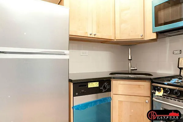 Rented by Cayenne Realty Group | media 43