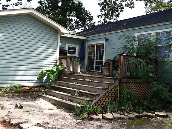 Backyard / Deck
