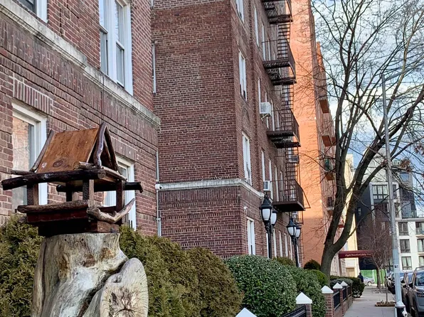 868 East Seventh Street 6A image 24 of 24