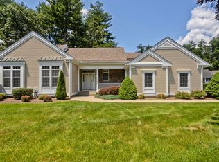 28 High Pine Cir UNIT 28, Wilbraham, MA 01095