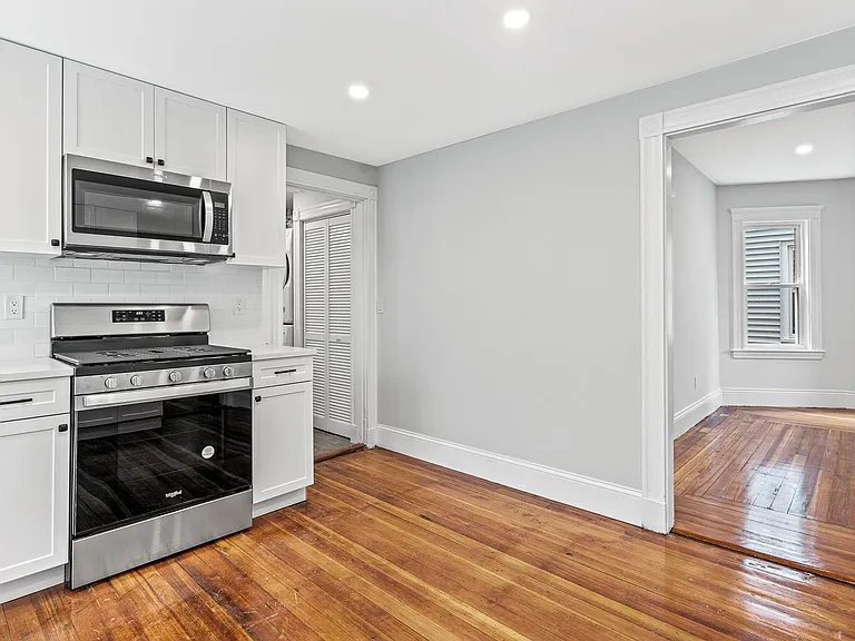 79 Pleasant St #1 — Photo 2