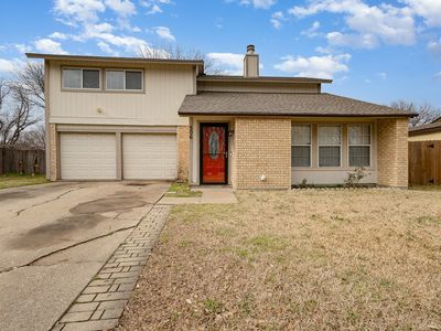 506 Royal Valley Rd, Grand Prairie, TX, 75052