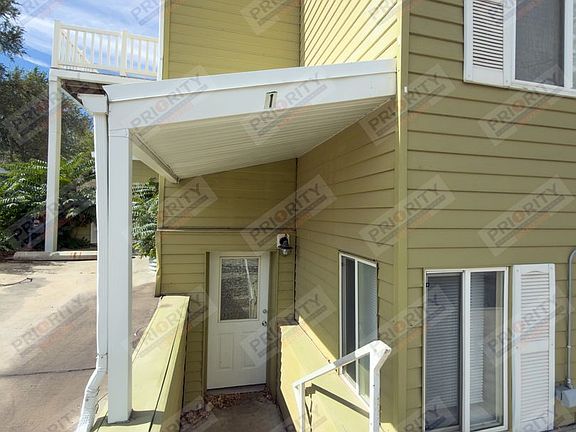 2nd image of 103 W 7th St APT 1