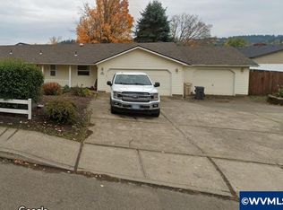 1549 W Ellendale Ave, Dallas, OR 97338