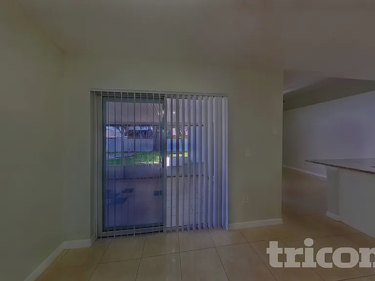 311 Ferrara Ct — Photo 8