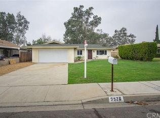 9526 Acacia Ave, Fontana, CA 92335