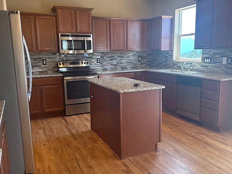10732 Echo Canyon Dr — Photo 4