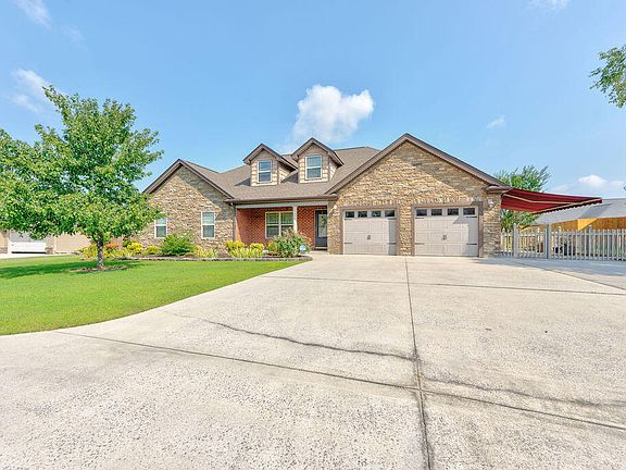 2nd image of 174 Honeyberry Ln