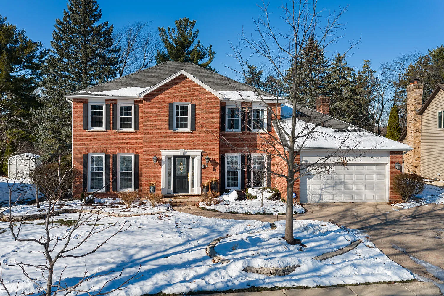 1137 Kenilworth Cir photo 1