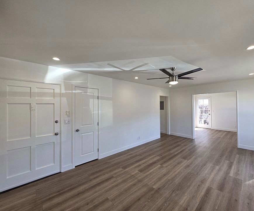 1st image of 102 Gaviota Ave