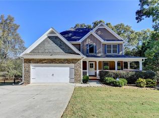 1755 Lark Trl, Jefferson, GA 30549
