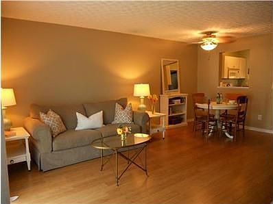 3rd image of 9150 Parkbury Ln