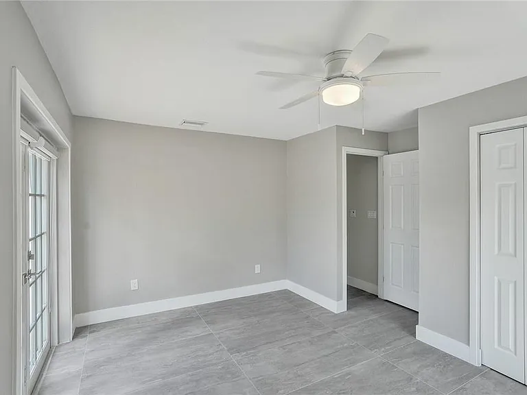 11627 SW 50th St #1 — Photo 30
