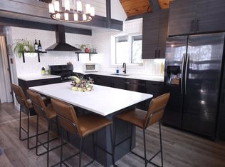 14800 Loc Loman Ln, Anchorage, AK 99516