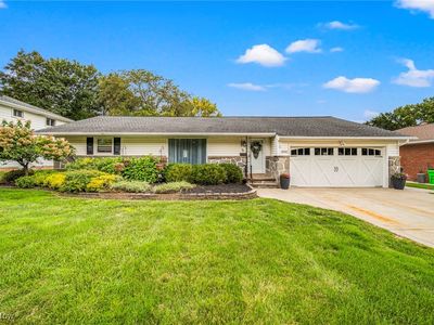 1004 Barkston Dr, Highland Heights, OH, 44143