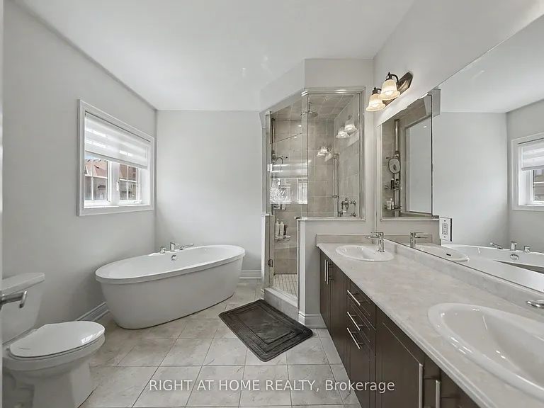 5 Rossini Dr — Photo 14