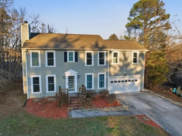 156 Cedar Bluff Ct, Thomasville, NC 27360