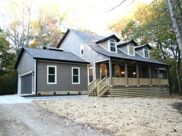 2886 Webber Hill Rd, Trafalgar, IN 46181