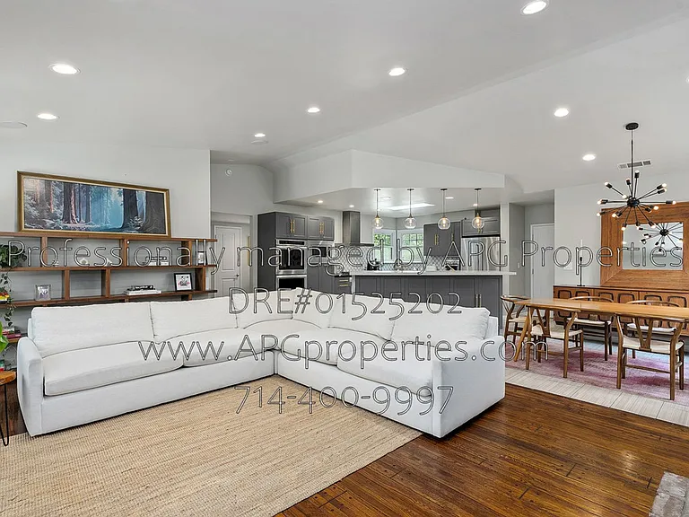 1002 W Santa Clara Ave — Photo 4
