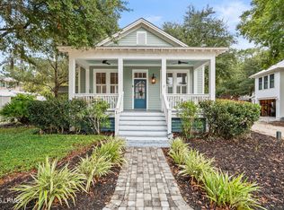 1 Colony Ct, Beaufort, SC 29906