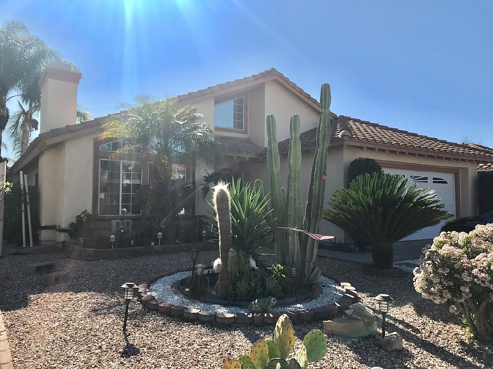 1st image of 40152 Ravenwood Dr