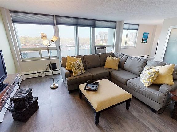 3rd image of 11811 Lake Ave APT 803