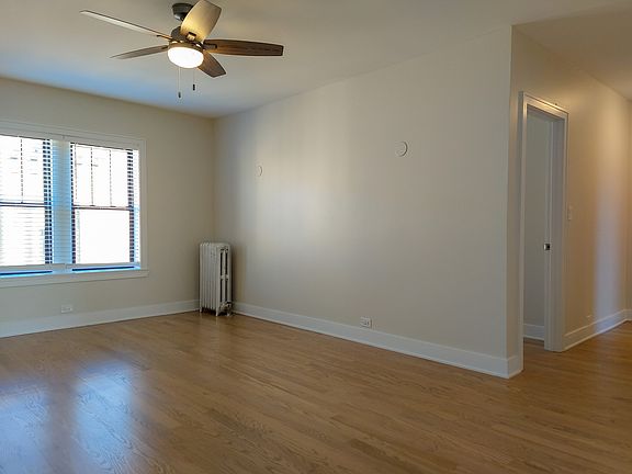 5th image of 1940 W Wilson Ave #1952-2AA