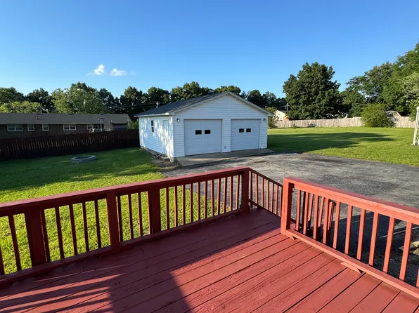1305 Northcutt Dr, Shelbyville, TN 37160