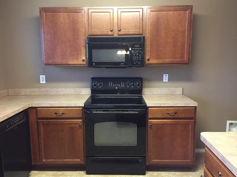 8121 Macgregor Dr — Photo 24