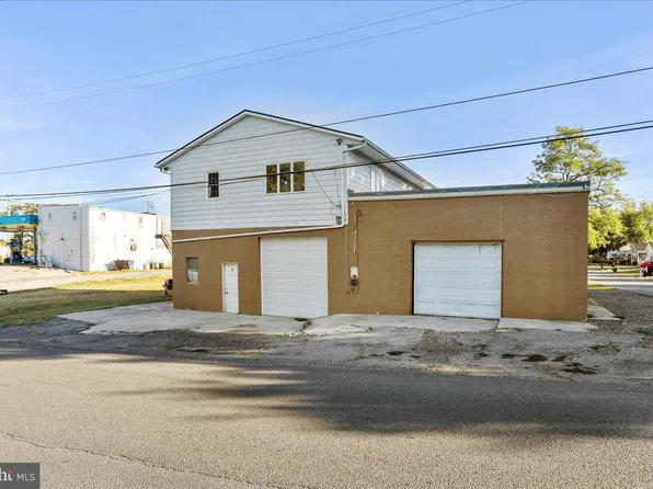 1200 Grazier St, Martinsburg, WV 25404