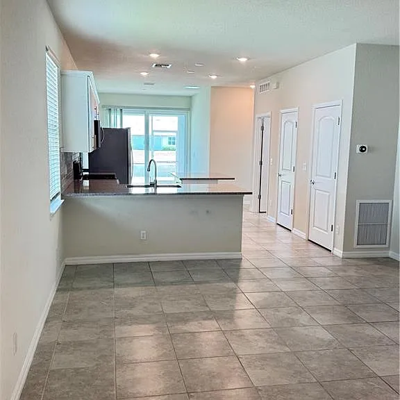 10214 SW Captiva Dr — Photo 3