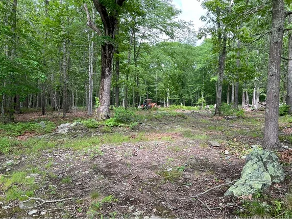 9 Crocker Hill Road, Ledyard, CT 06339