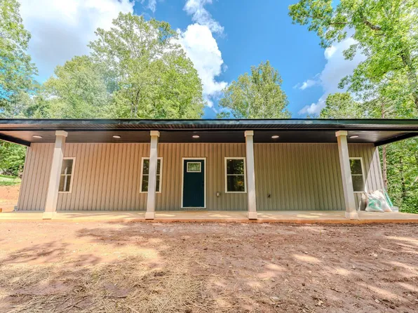 109 Tosh Ln, Goodview, VA 24095