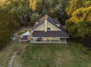 3070 Humphrey Rd, Loomis, CA 95650