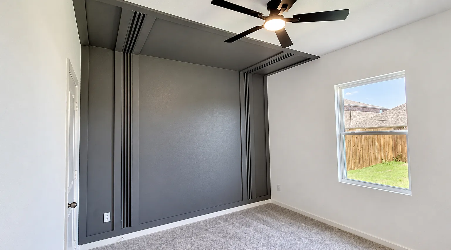 5 bed, 2776 sqft, $2,850 — Photo 3