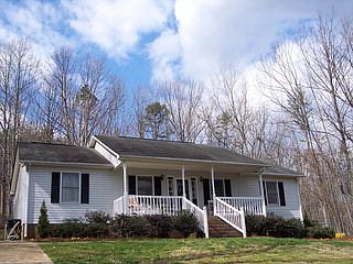 1st image of 4233 Pinto Ln