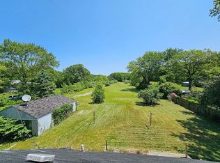 816 N Crissey Rd, Holland, OH 43528