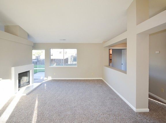 4th image of 14468 Cedar Valley Dr