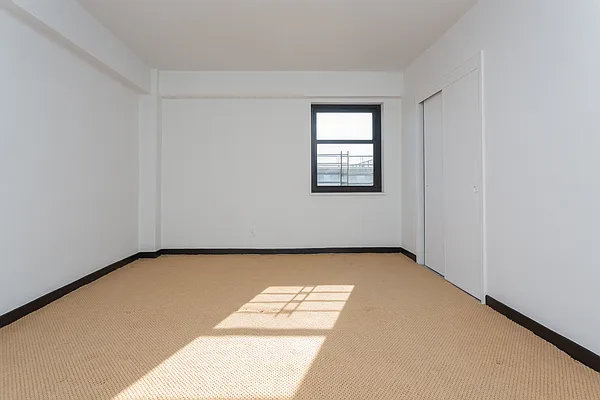 Sold by Keller Williams Realty Landmark | media 13