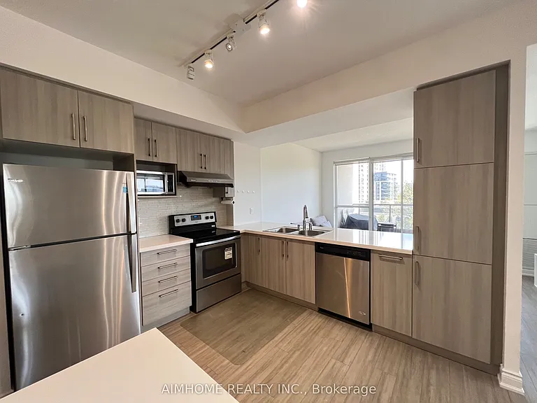 38 Cedarland Dr #608 — Photo 5