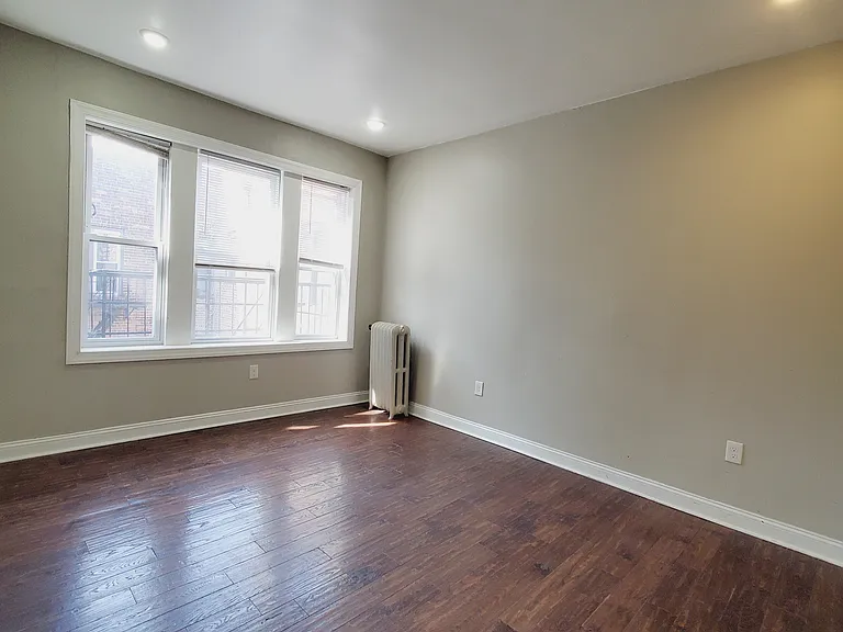 158 Bergen Ave #43 — Photo 2