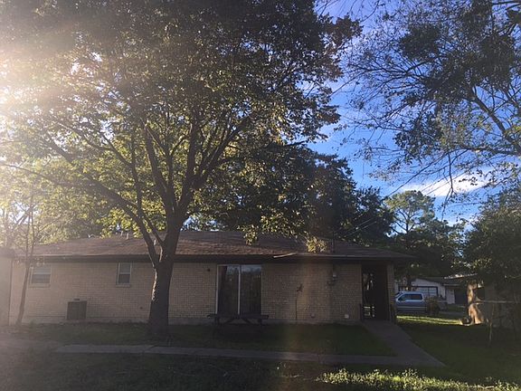 2nd image of 708 Primrose Dr