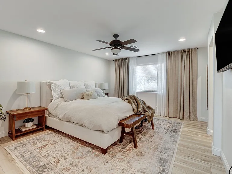 10233 Gibson Isle Dr — Photo 18