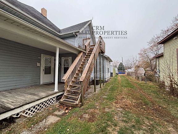 2nd image of 1039 S Washington St APT 3